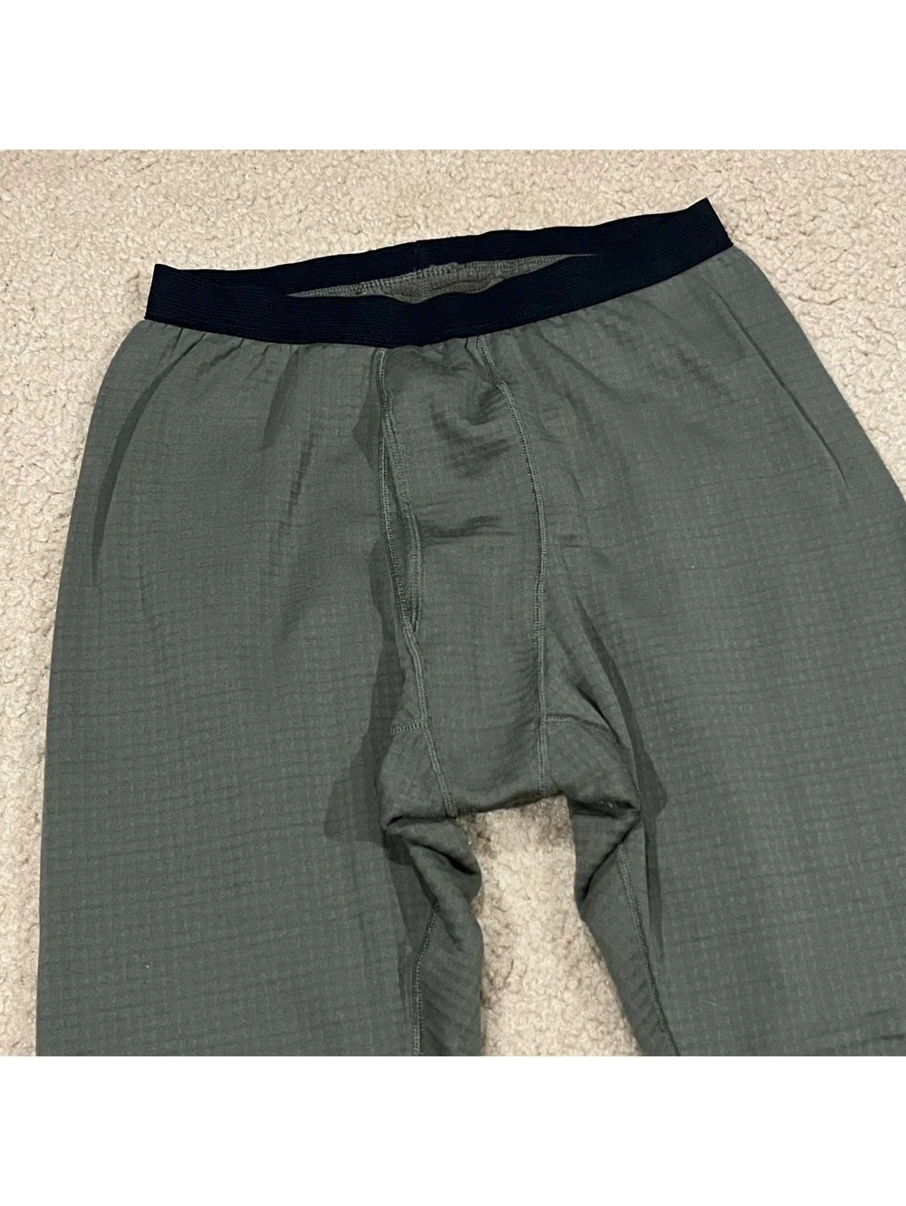 Vintage Patagonia R1 Waffle Fleece Green Bottoms Size Medium (flawed)